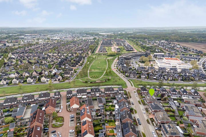 Foto 6 van Voltelenstraat 3