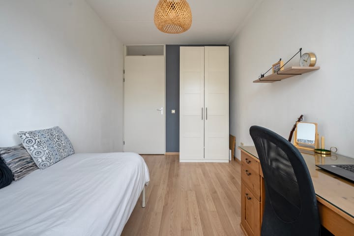 Foto 37 van Voltelenstraat 3