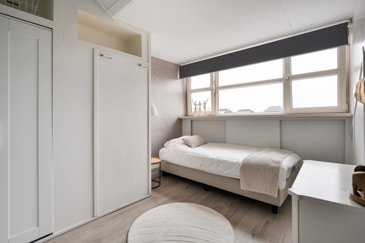 Foto 38 van Voltelenstraat 3