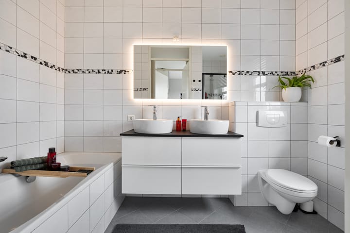 Foto 39 van Voltelenstraat 3