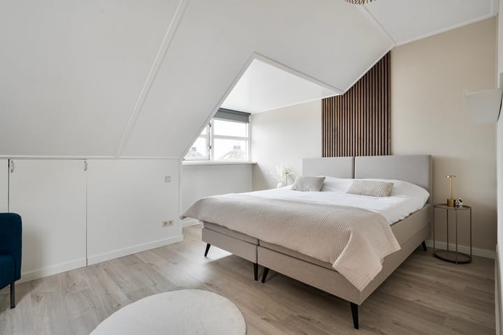 Foto 44 van Voltelenstraat 3