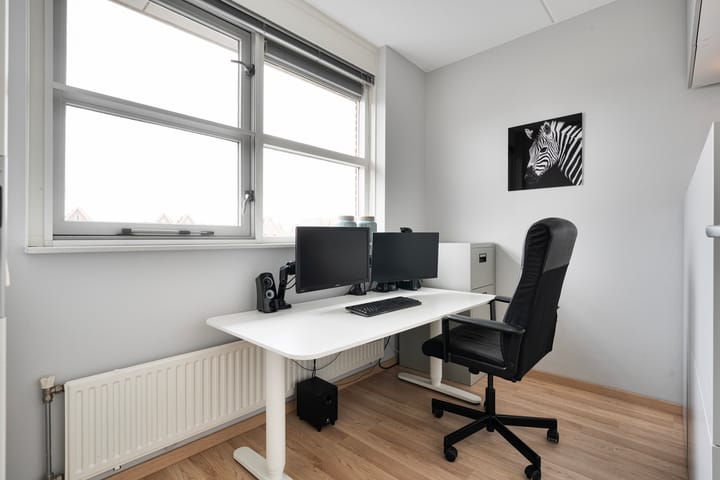 Foto 47 van Voltelenstraat 3