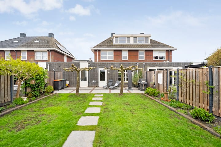 Foto 49 van Voltelenstraat 3