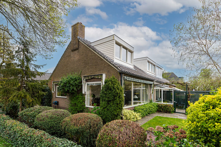 Foto 23 van Charlotte de Bourbonlaan 5