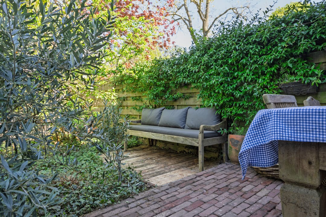 Photo 41 of Roodenburgerstraat 12