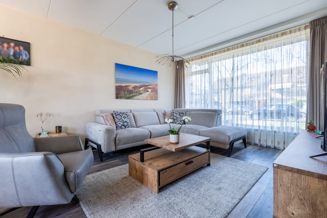 Photo 2 of Gondellaan 18