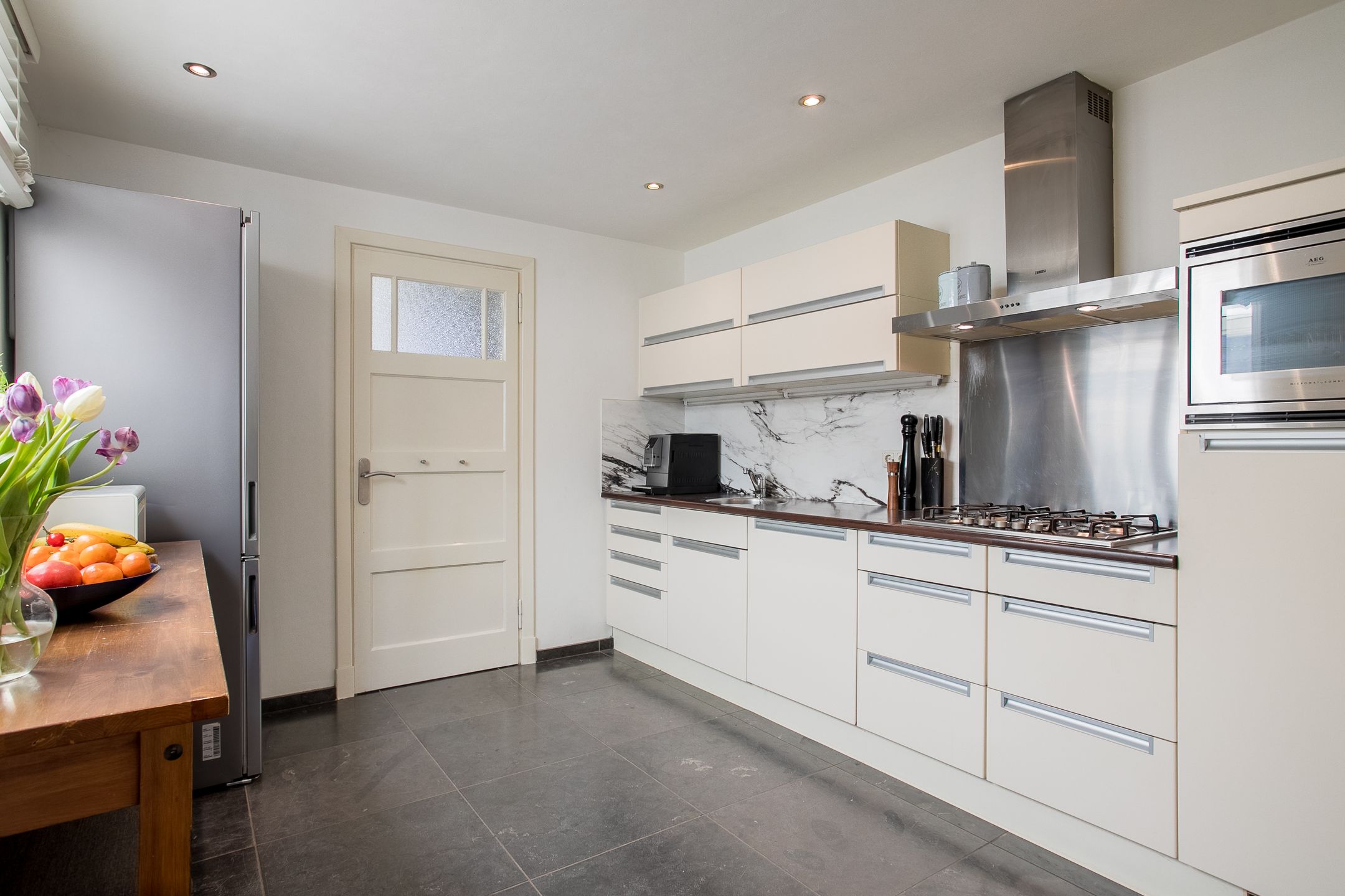 Photo 15 of Betouwstraat 56