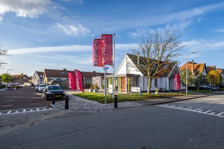 Foto 55 van Dorpsweg 19