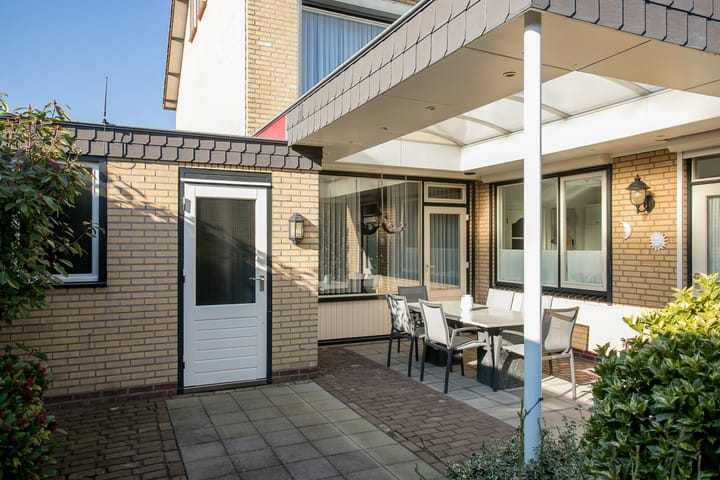 Foto 33 van Spechtstraat 66