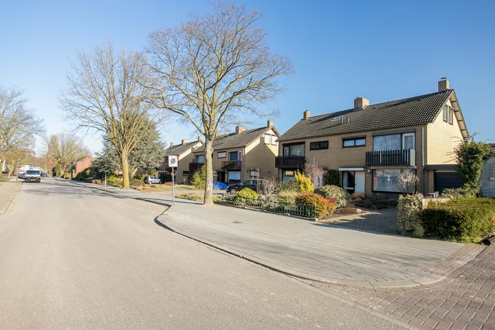 Foto 37 van Spechtstraat 66