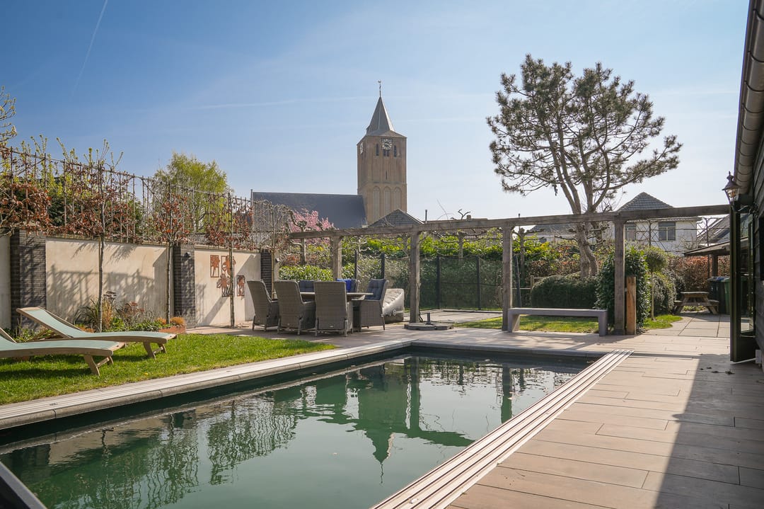 Foto 8 van Marktplein 4