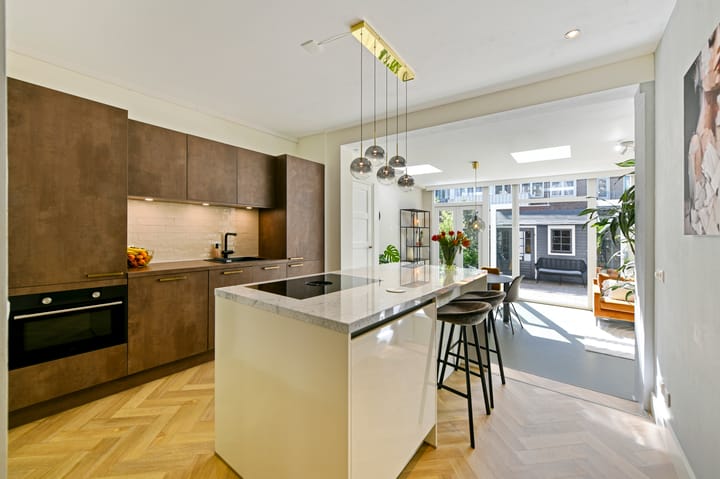 Photo 4 of Hofmeyrstraat 32-H