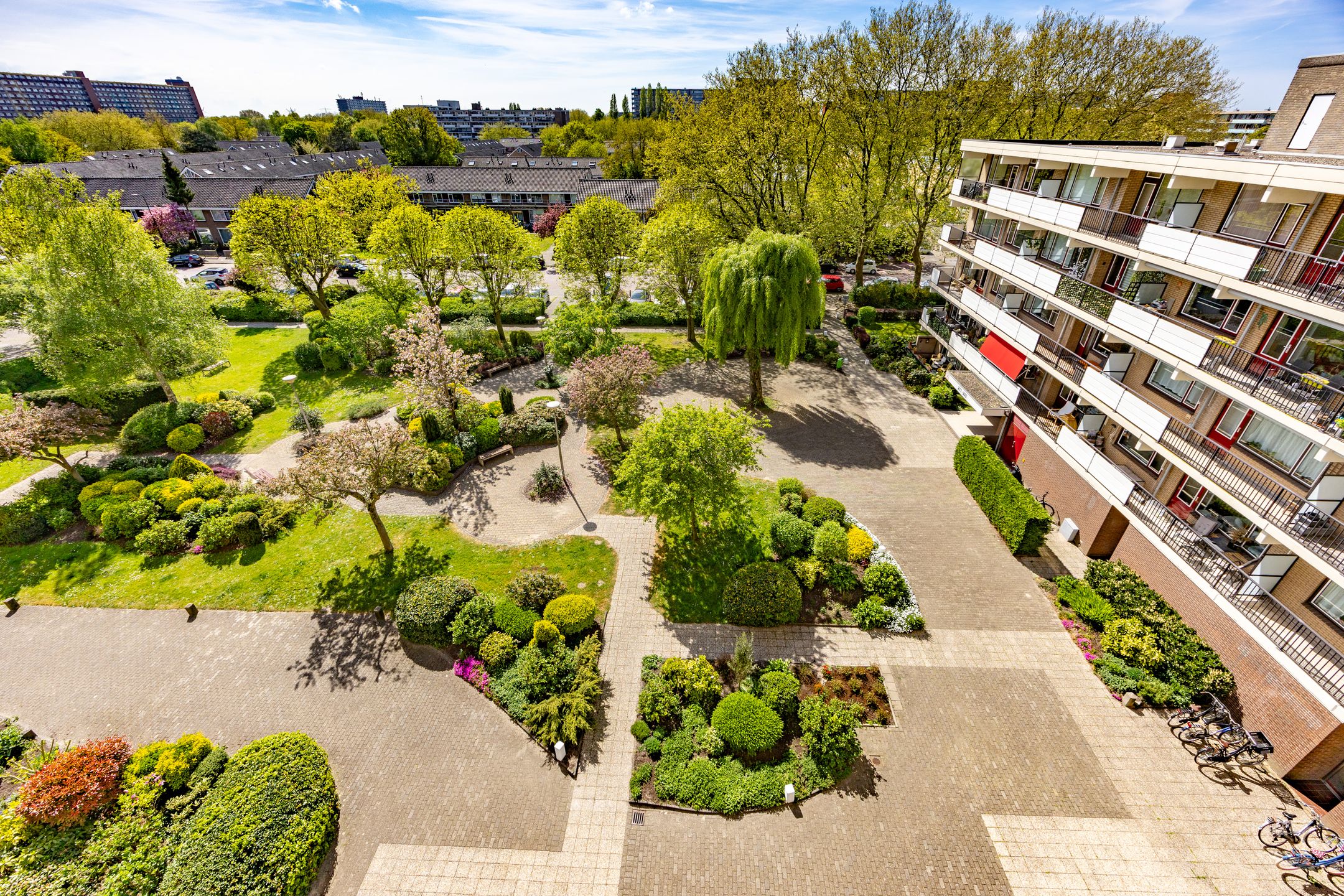 Foto 6 van Hammarskjöldlaan 323