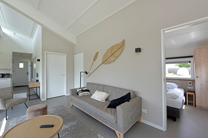 Foto 12 van Nieuwesluisweg 1-A714