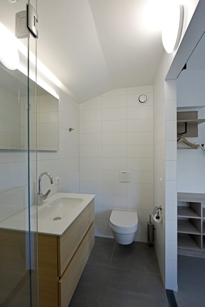 Foto 19 van Nieuwesluisweg 1-A714