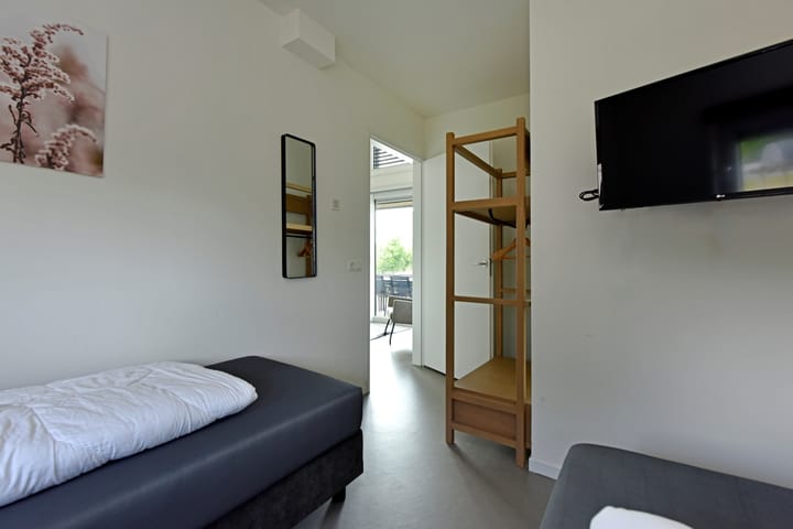 Foto 22 van Nieuwesluisweg 1-A714