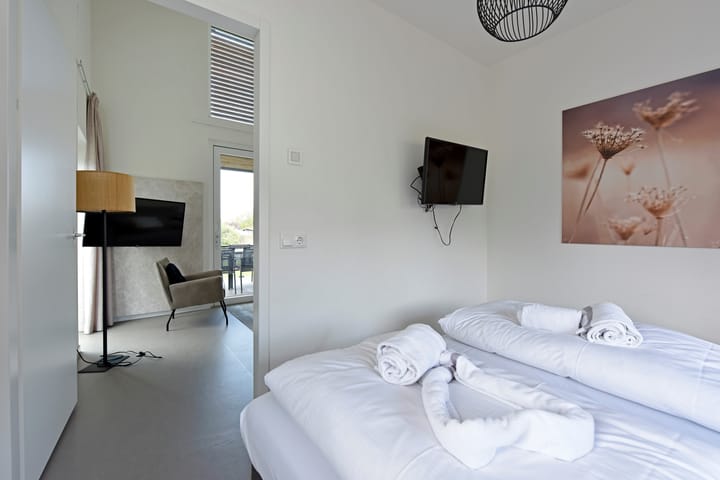 Foto 23 van Nieuwesluisweg 1-A714