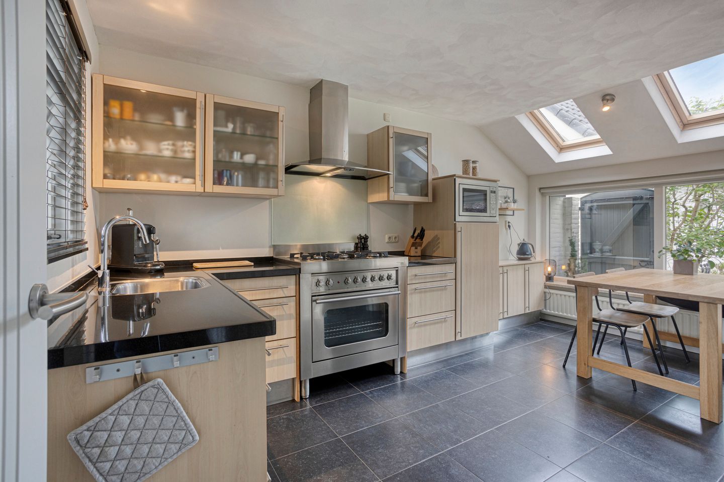 Photo 4 of Beatrixlaan 29