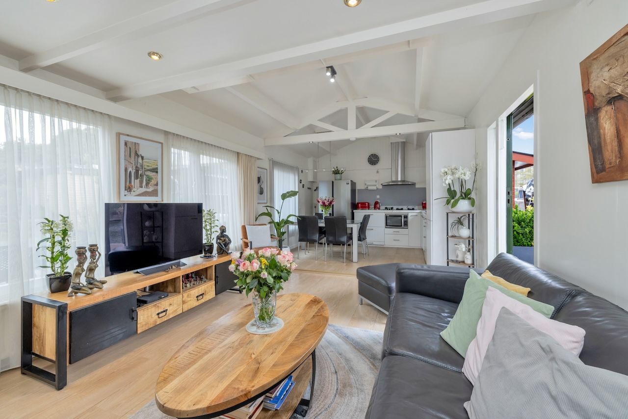 Foto 9 van Grasweg 18-A