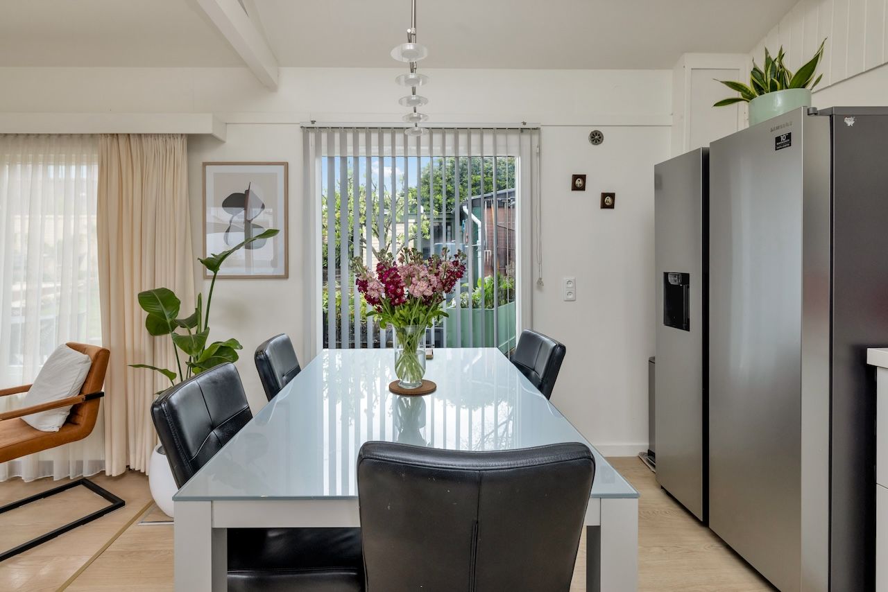 Foto 15 van Grasweg 18-A