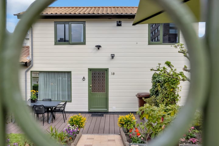 Foto 5 van Grasweg 18-A