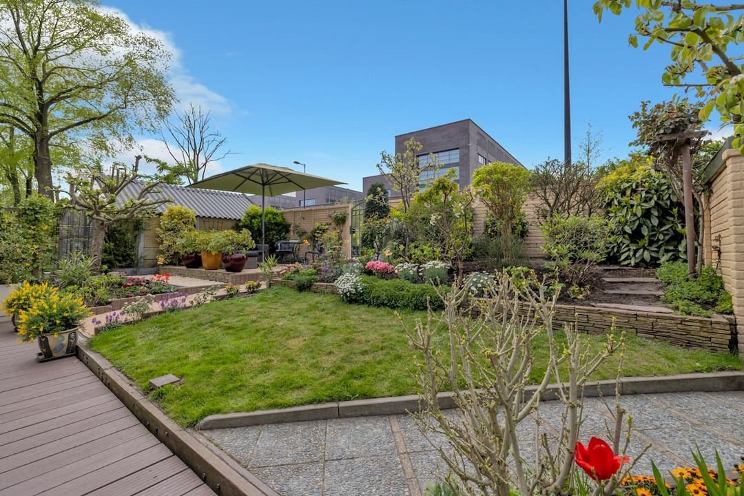 Foto 47 van Grasweg 18-A