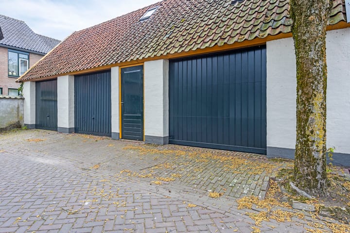 Foto 36 van Kosterstraat 35