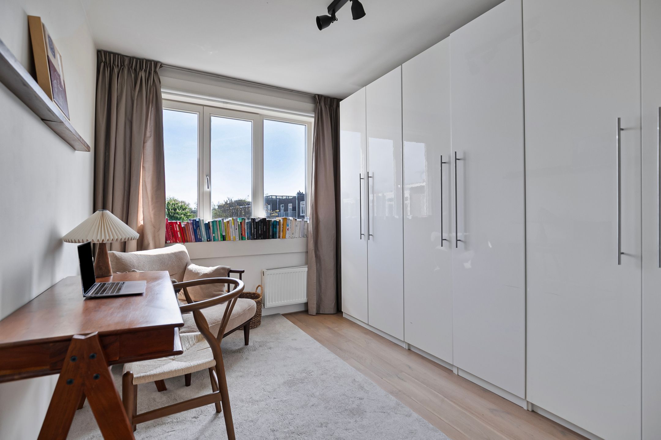 Foto 15 van Jan van Galenstraat 115-K