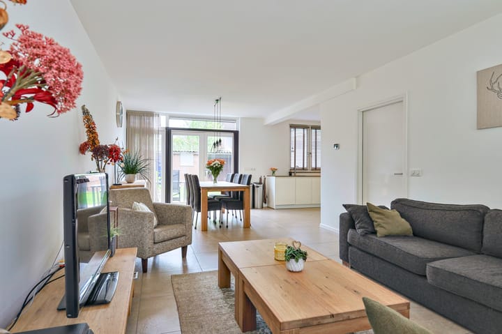 Foto 5 van Lijsterbeslaan 5