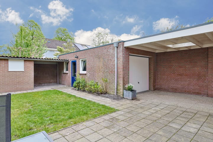 Foto 26 van Lijsterbeslaan 5