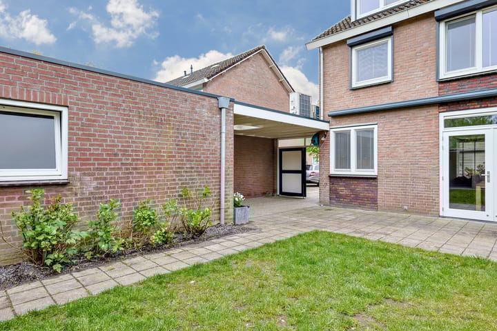 Foto 28 van Lijsterbeslaan 5