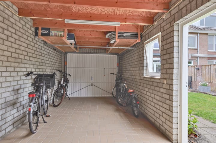 Foto 31 van Lijsterbeslaan 5