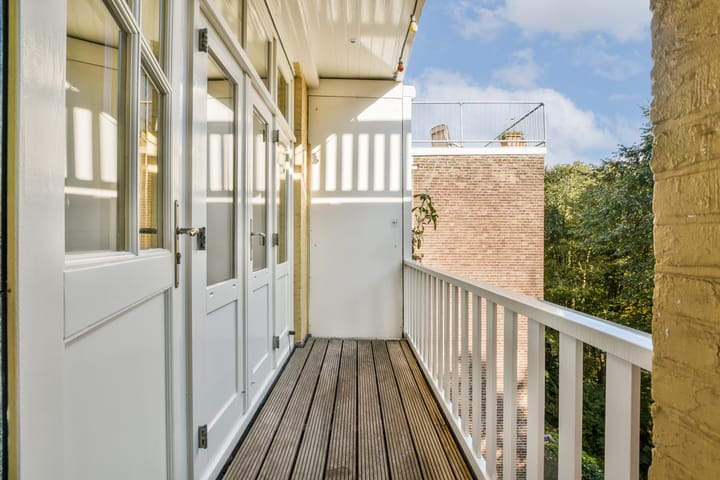 Foto 2 van Zocherstraat 63-3