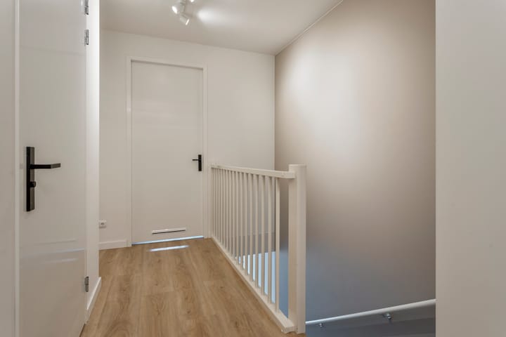 Foto 22 van Meerring 32