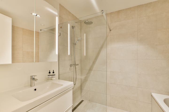 Foto 18 van Van Oldenbarneveldtstraat 91-H