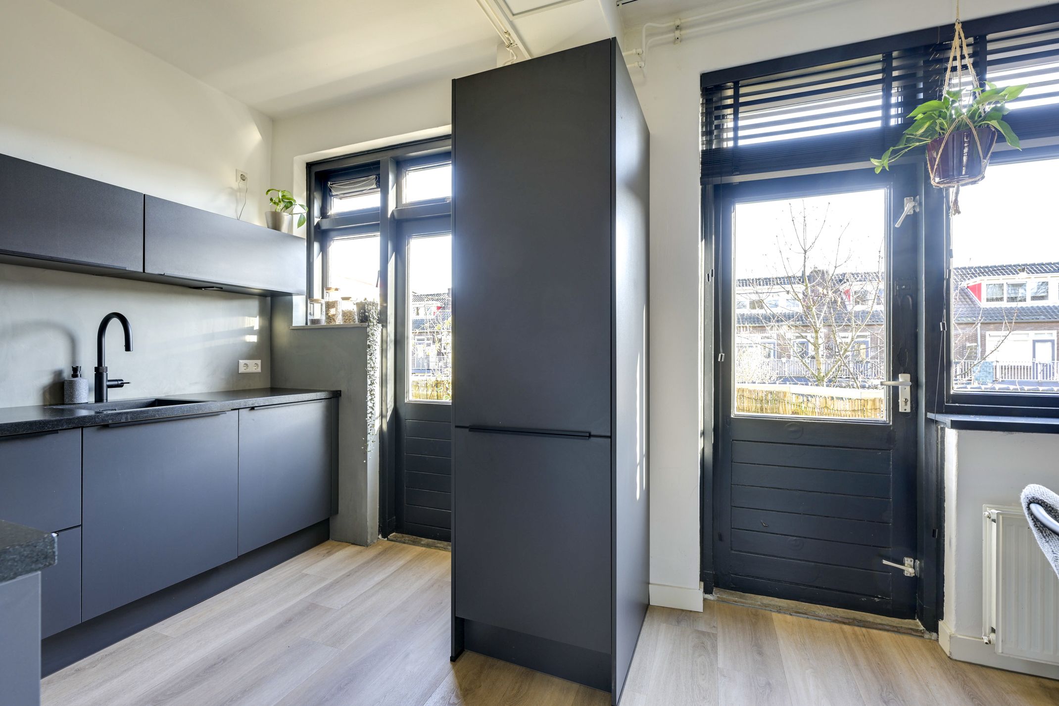 Foto 21 van Burgemeester van Tuyllkade 93-BS