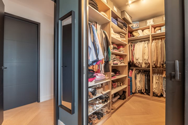 Photo 31 of Westzijde 112-W