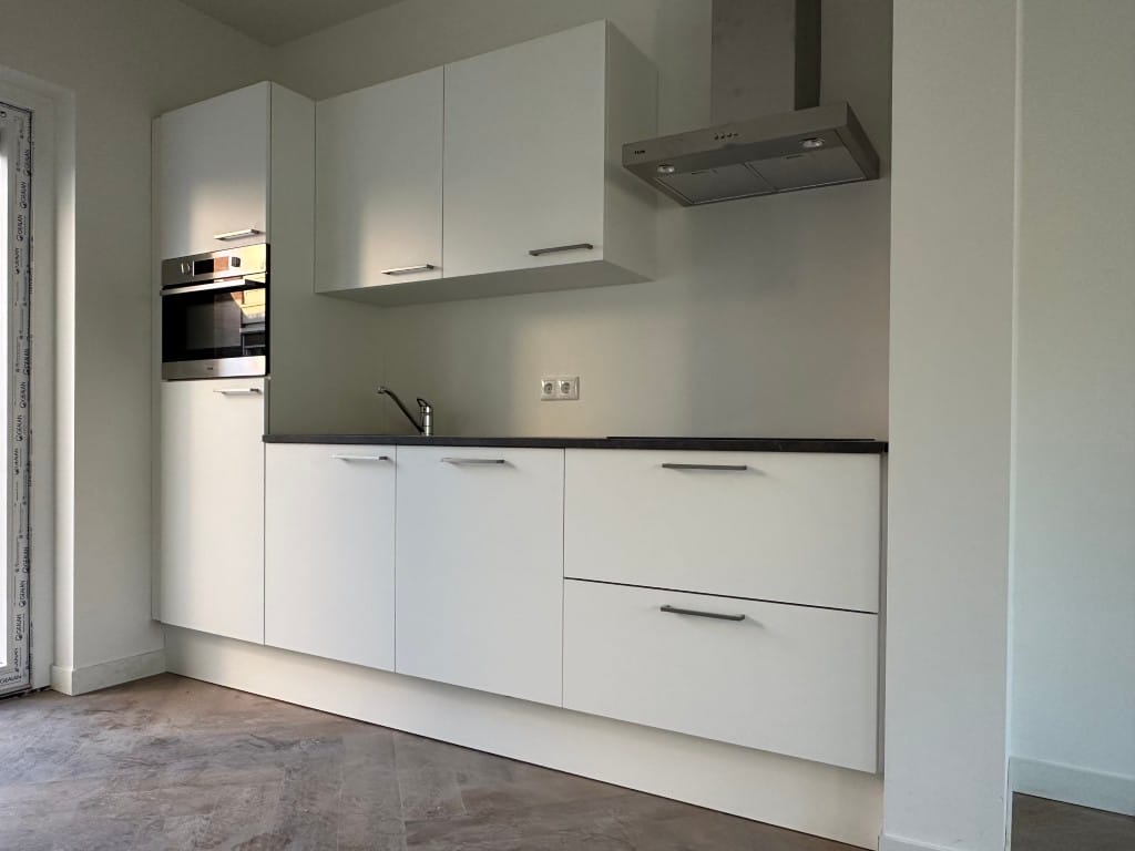 Foto 8 van Corridor 13-A