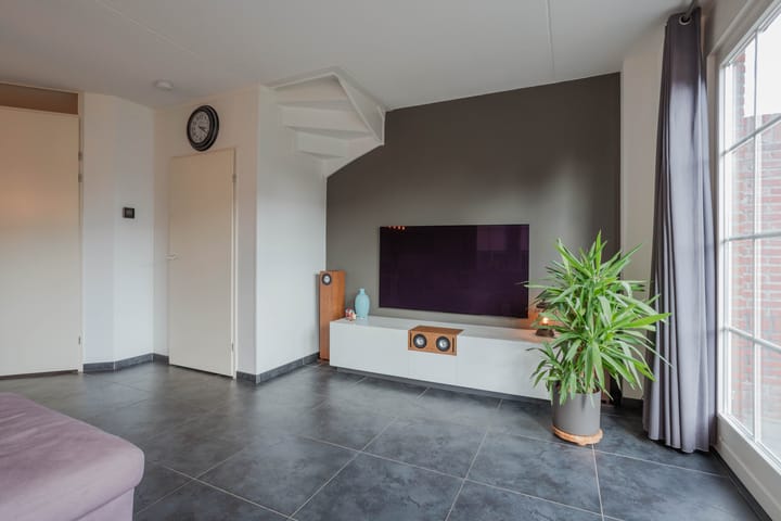 Foto 16 van Irenestraat 13