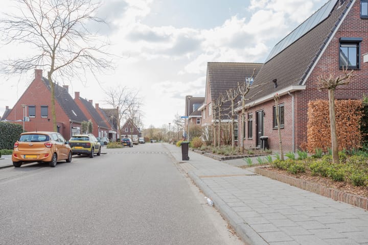 Foto 37 van Irenestraat 13