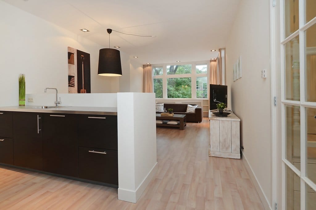 Photo 9 of Van Hoytemastraat 36-A