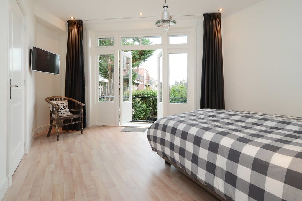 Photo 14 of Van Hoytemastraat 36-A