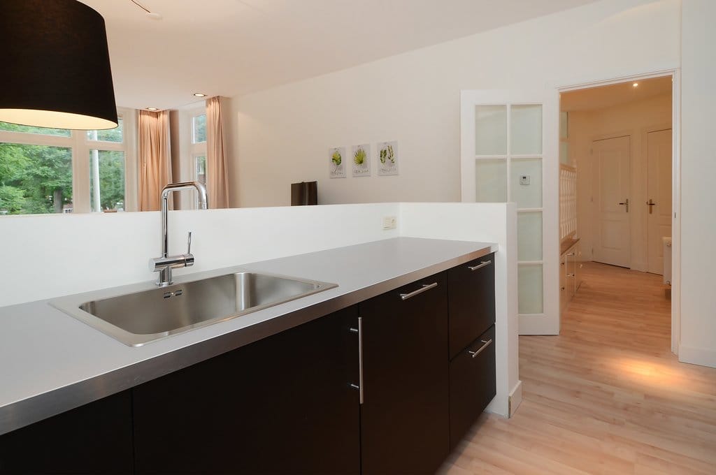 Photo 12 of Van Hoytemastraat 36-A