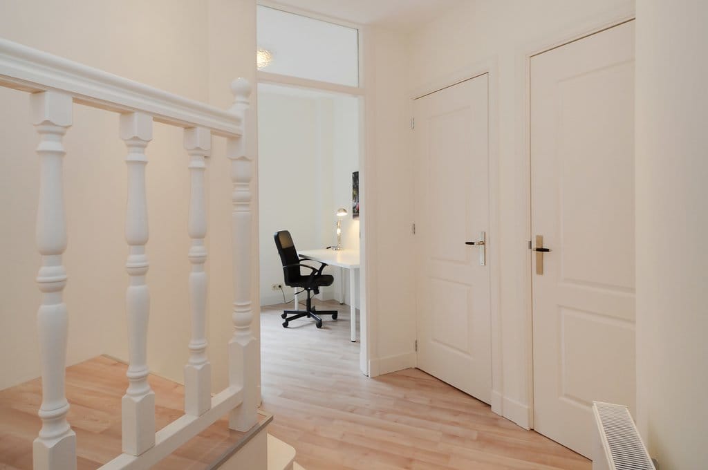 Photo 18 of Van Hoytemastraat 36-A