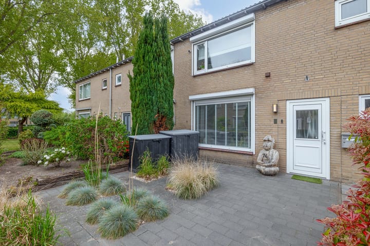 Photo 2 of Mendelssohnstraat 74