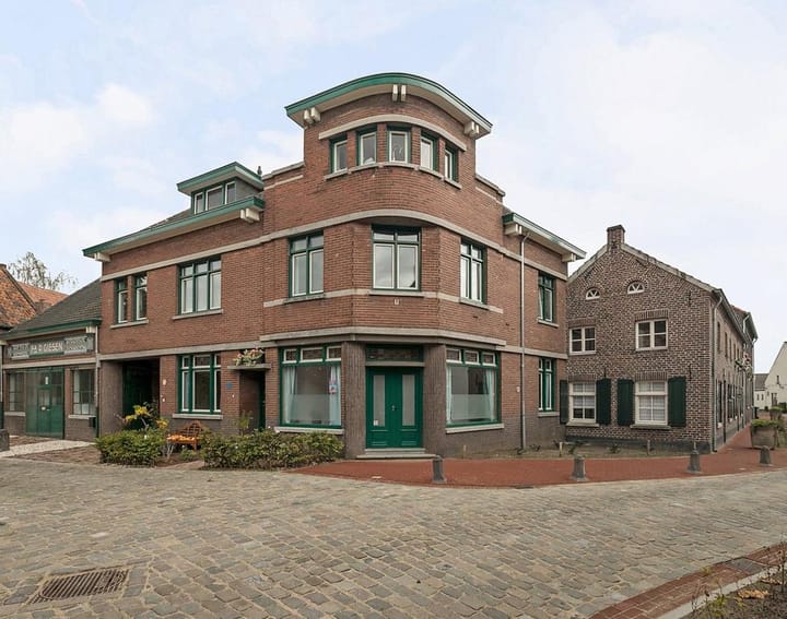Hoekstraat 2