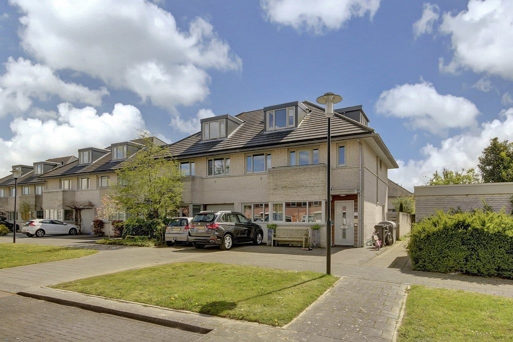 Photo 1 of Fanny Blankers-Koenlaan 39