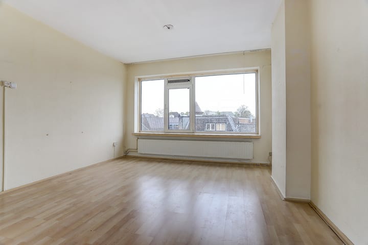 Foto 11 van Bloemerstraat 8-B