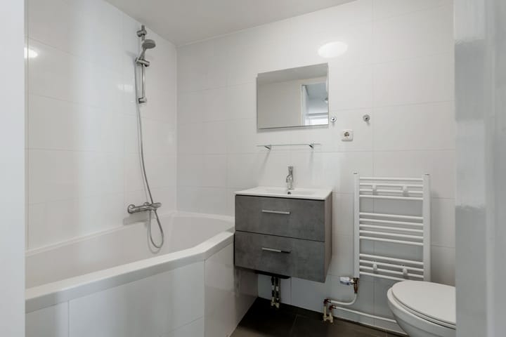 Photo 4 of Colijnstraat 1