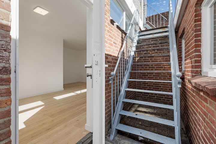 Photo 5 of Colijnstraat 1